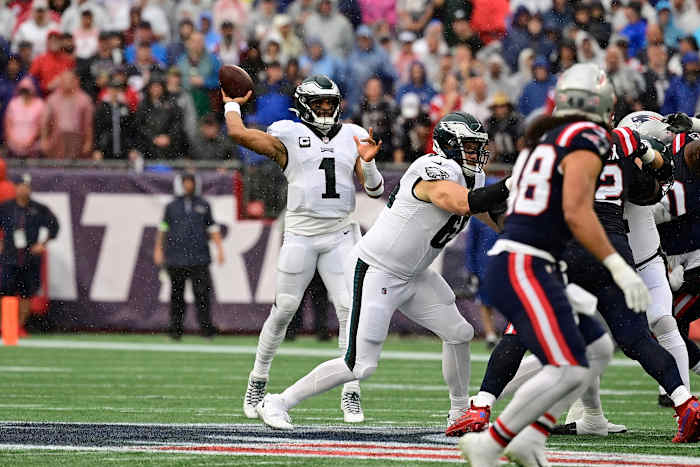 Eagles quarterback Jalen Hurts releases a pass in season opener vs. Patriots.